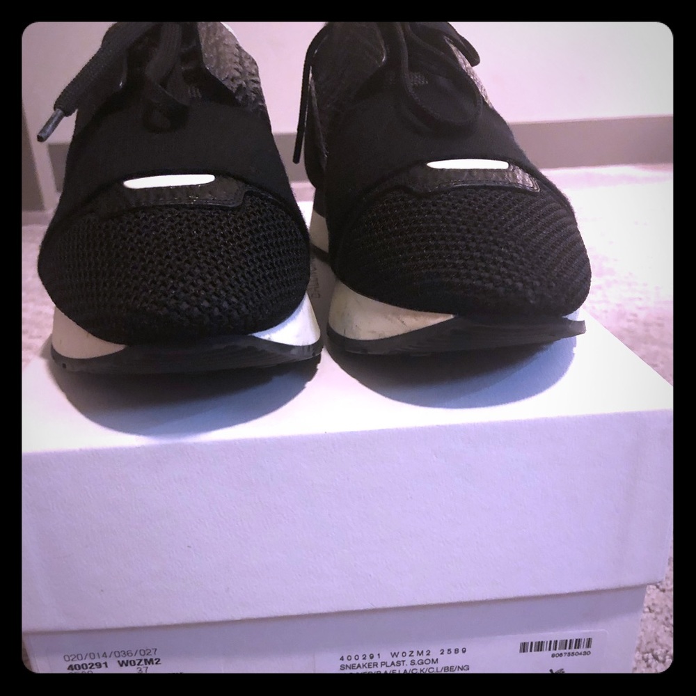 Balenciaga race runner sneaker